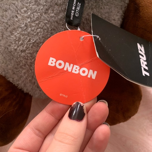 large “bonbon” collectible plushie - Picture 2 of 3